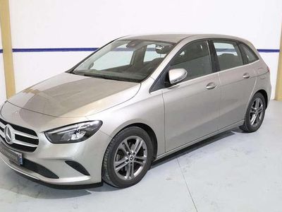 Gris Usado 2020 Mercedes B200 Monovolumen | 20.990 € (Buen precio)