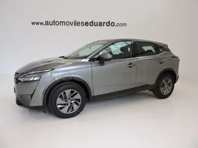 Usado Nissan Qashqai Acenta 158 CV (116 kW) 2021 Gris / plata SUV