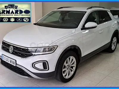 Usado VW T-Roc Life 116 CV (85 kW) 2024 Blanco SUV