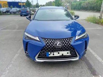 Usado Lexus UX 250h Business Edition 184 CV (135 kW) 2023 Azul SUV