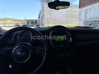 Usado Mini ONE 102 CV (75 kW) 2019 Blanco Utilitario