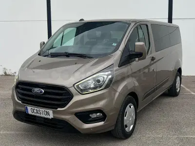 Usado Ford Transit Custom Limited 150 CV (110 kW) 2021 Gris / plata Monovolumen