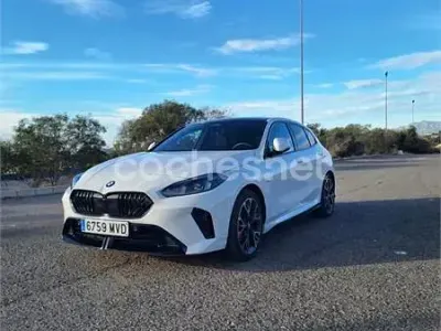 Usado BMW 120 M Sport 170 CV (125 kW) 2024 Blanco Utilitario