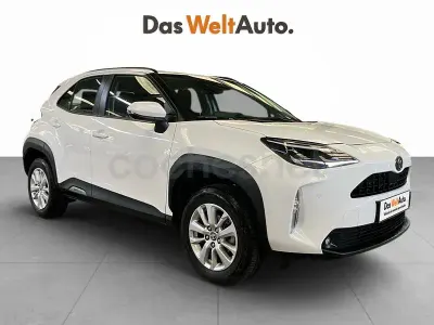 Usado Toyota Yaris Cross Style 130 CV (95 kW) 2025 Blanco SUV