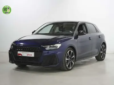 Usado Audi A1 Sportback Black Edition 116 CV (85 kW) 2025 Azul Utilitario
