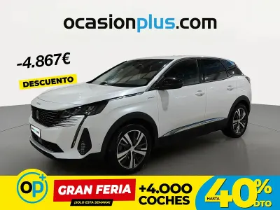 Usado Peugeot 3008 Allure 300 CV (220 kW) 2023 Blanco SUV