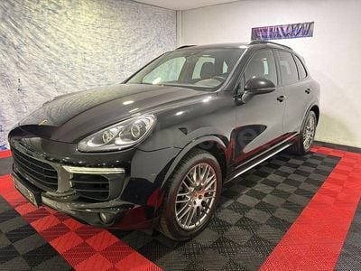 Negro Usado 2016 Porsche Cayenne Platinum Edition SUV | 36.499 € (Un poco caro)