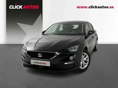 Begagnad Seat Leon Style 131 HK (96 kW) 2024 Svart Sedan