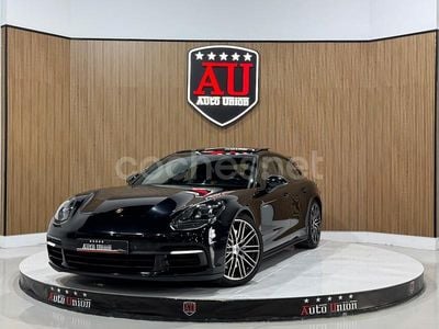 Porsche Panamera 4