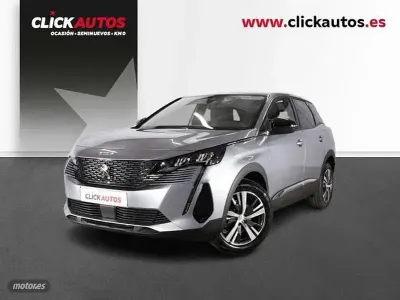 Usado Peugeot 3008 Active 130 CV (95 kW) 2023 Gris SUV