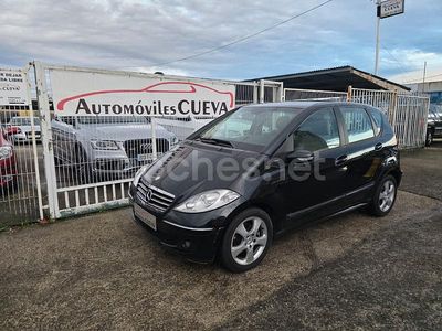 Usado Mercedes A160 Classic 82 CV (60 kW) 2007 Negro Monovolumen