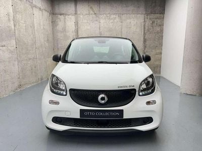 Blanco Usado 2018 Smart ForFour Electric Drive Utilitario | 10.900 € (Precio justo)