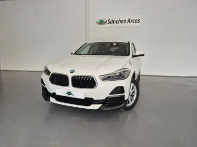 Używany BMW X2 116 KM (85 kW) 2021 Biały SUV