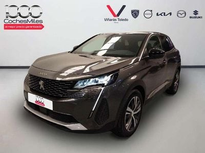 Usado Peugeot 3008 Allure 131 CV (96 kW) 2024 Gris SUV