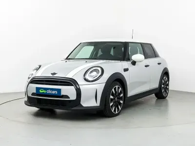 Używany Mini Cooper 136 KM (100 kW) 2021 Biały Hatchback