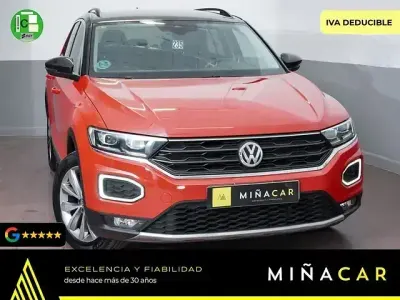 Usado VW T-Roc Advance 150 CV (110 kW) 2018 Rojo SUV