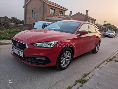 Usado Seat Leon ST FR 150 CV (110 kW) 2021 Rojo Familiar