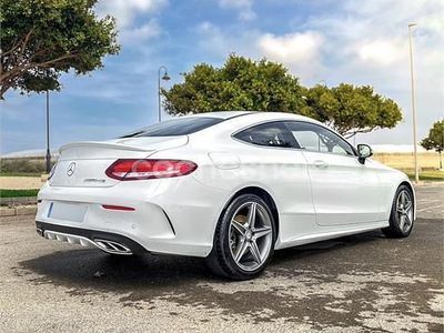 Usado Mercedes C220 AMG line 170 CV (125 kW) 2016 Blanco Coupe