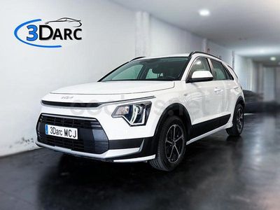 Usado Kia Niro 141 CV (103 kW) 2022 Blanco SUV