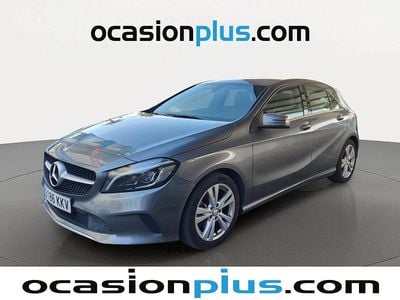 Usado Mercedes A200 136 CV (100 kW) 2018 Gris Utilitario