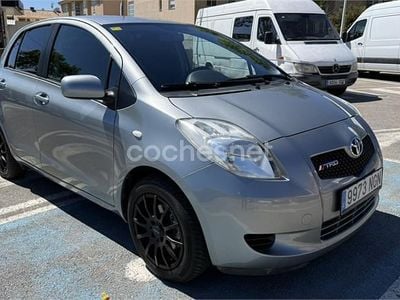 Brugt Toyota Yaris Luna 87 HK (63 kW) 2007 Grå Hatchback