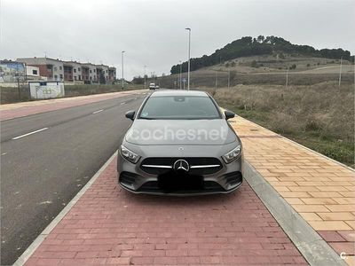 Usado Mercedes A180 116 CV (85 kW) 2021 Gris / plata Berlina