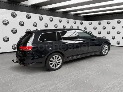 Usado VW Passat Sportline 150 CV (110 kW) 2019 Negro Familiar
