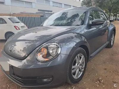 Usado VW Beetle Sport 160 CV (117 kW) 2013 Gris / plata Utilitario