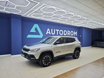 Usado Jeep Compass Limited 190 CV (139 kW) 2022 Gris SUV