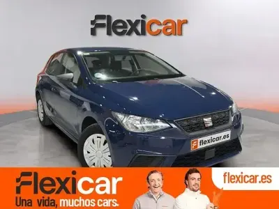 Usado Seat Ibiza CONNECT 75 CV (55 kW) 2018 Azul Utilitario