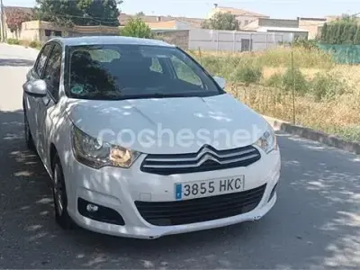Usado Citroën C4 95 CV (69 kW) 2012 Blanco Berlina