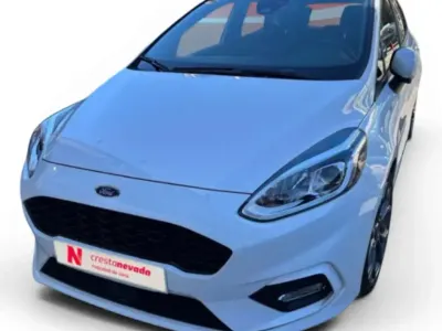 Usado Ford Fiesta ST-Line 140 CV (102 kW) 2020 Blanco Utilitario