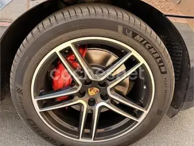 Używany Porsche Macan S 354 KM (260 kW) 2019 Niebieski SUV