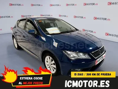 Usado Seat Leon Style 130 CV (95 kW) 2019 Azul Berlina