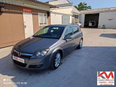 usado Opel Astra 1.7 CDTI 101CV 5p. Cosmo