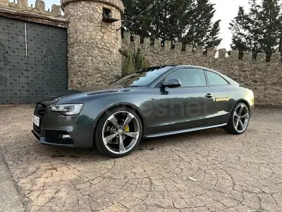 Usado Audi A5 245 CV (180 kW) 2012 Gris / plata Coupe