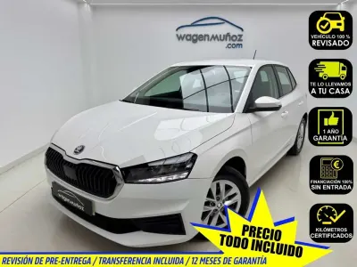 Usado Skoda Fabia Ambition 95 CV (69 kW) 2022 Blanco Utilitario