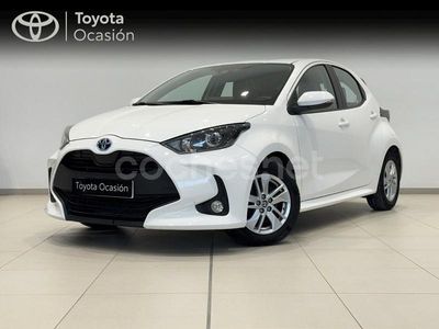 Blanco Usado 2022 Toyota Yaris Hybrid Business Edition Berlina | 17.900 € (Precio justo)