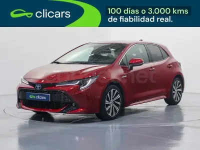 Usado Toyota Corolla Style 180 CV (132 kW) 2021 Rojo Berlina