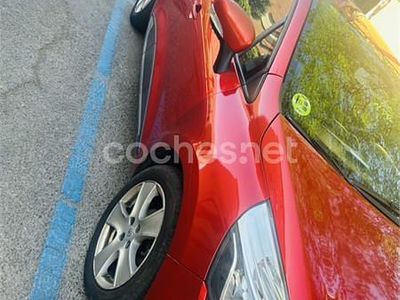 Usado Renault Clio IV Dynamique 90 CV (66 kW) 2015 Rojo Berlina