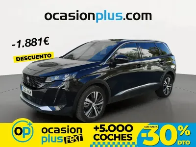 Usado Peugeot 5008 Allure 130 HP (95 kW) 2023 Preto SUV