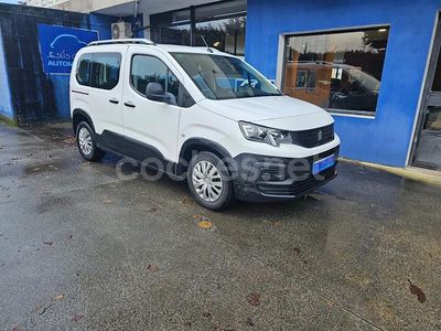 Usado Peugeot Rifter Active 102 CV (75 kW) 2019 Blanco Monovolumen