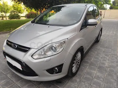 Usado Ford C-MAX Titanium 140 CV (102 kW) 2014 Gris / plata Monovolumen