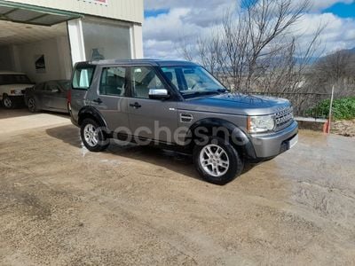 Land Rover Discovery 4