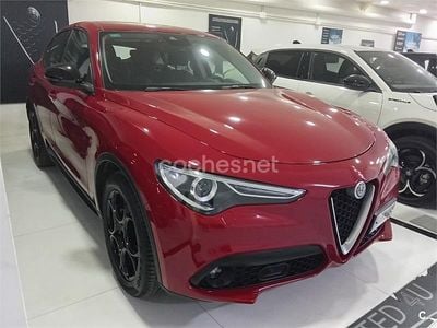 Usado Alfa Romeo Stelvio 150 CV (110 kW) 2017 Rojo SUV