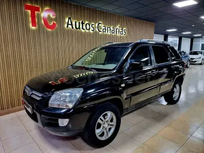 Usado Kia Sportage Active 140 CV (102 kW) 2008 Negro SUV
