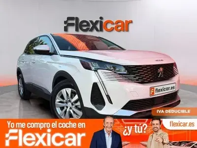 Usado Peugeot 3008 Active 130 CV (95 kW) 2021 Blanco SUV
