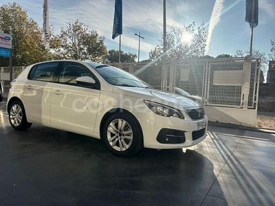 Blanco Usado 2021 Peugeot 308 Active Berlina | 13.500 € (Precio justo)