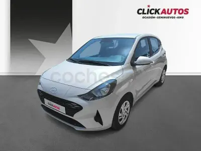 Usado Hyundai i10 63 CV (46 kW) 2026 Gris / plata Utilitario