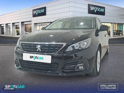 Usado Peugeot 308 SW Style 130 CV (95 kW) 2020 Negro Familiar